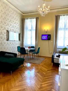 N38 Apartments by Small Home Budapest - Budapest - 8