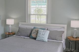 1 Block From Beach & Boardwalk FREE PARKING Great Porch - Carolina Beach - 8
