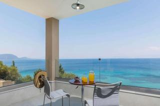 Verde Azur by Vintage Travel - Mpoukaris - 5