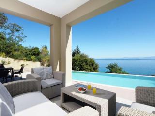 Verde Azur by Vintage Travel - Mpoukaris - 0