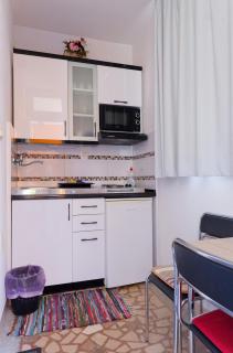 Yellow house apartments - Podstrana - 6