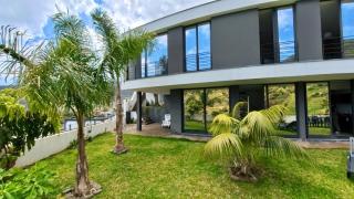Salt and Pepper House - Machico - 9