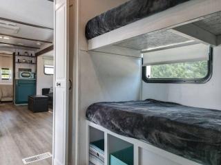 Wildflower Wanderlust-Glamping st 1885 Farms - - 5