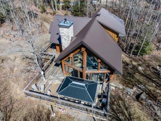 Chalet bois rond avec spa, foyer et nature privée - 0
