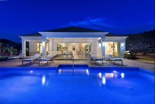 Exclusive 4 Bedroom Villa - Saint James - 2