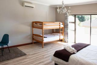 Hillside Villa - Featherbrooke - Krugersdorp - 9