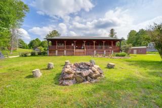 4 Mi to Grandfather Mountain Cabin in Newland! - Newland - 0
