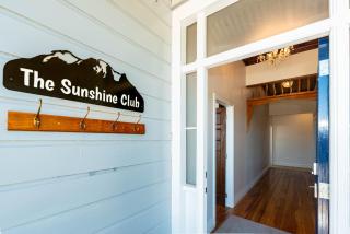 The Sunshine Club - Ohakune - 9
