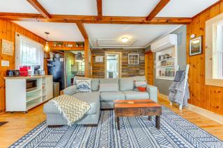 Pet-Friendly Wilmington Retreat with Hot Tub! - Wilmington - 4