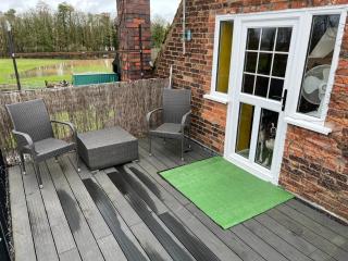 Yew Tree Farm - Atherstone - 8