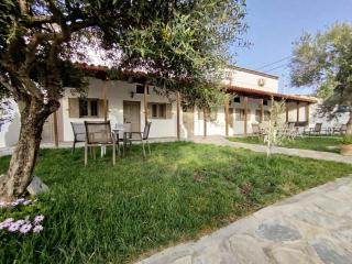 Almmos Mezzanine Apartments 2 - 9