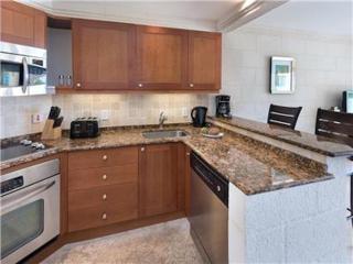 Royal Apartments 3 Bedrooms Communal Pool - Saint James - 8