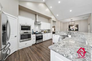 Fireside Oasis Retreat - An Irvie Home - Albuquerque - 7