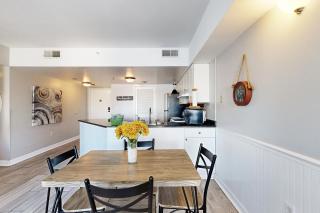 Ocean Breeze Retreat - 1
