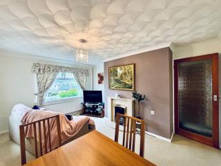 EEJs Cozy 2-Bedroom Apartment in Nailsea - Nailsea - 9