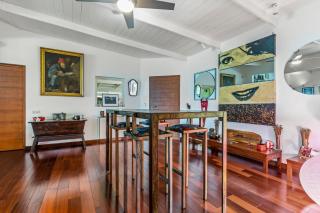 Luxurious 3BR Villa with Infinity Pool - Temae - 5