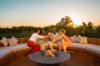 Hyatt Vivid Grand Island Cancun-All Inclusive Adults Only - Cancún - 1