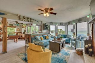Beautiful Lakehouse Hot Tub, Gameroom and 10 Kayaks - Blanchard - 1