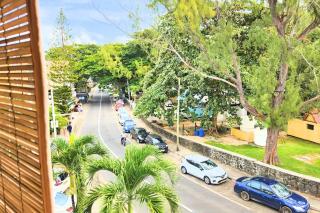 1 Bedroom Beachfront Apartment - 7