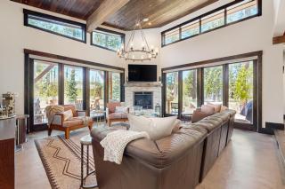 Henness Escape - Truckee - 8
