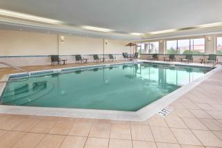 Hampton Inn & Suites Cleveland-Beachwood - Beachwood - 1