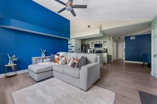 Themed condo Sauna Gym 5Mi from Disney - Kissimmee - 4
