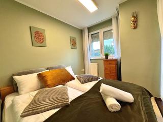 Private Rooftop Terrace - Sunny Retreat - Budapest - 3