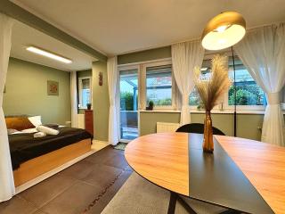 Private Rooftop Terrace - Sunny Retreat - Budapest - 6