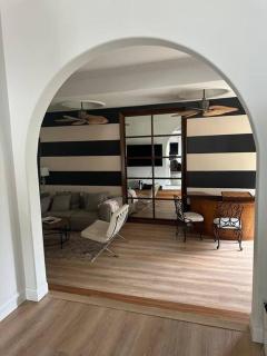Luxury beach house with pool house 10 guest 5bdr and 5 baths - Spring Lake - 4