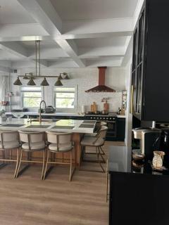 Luxury beach house with pool house 10 guest 5bdr and 5 baths - Spring Lake - 0