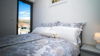Seaside apartments with a swimming pool Seget Donji, Trogir - 22929 - Trogir - 2