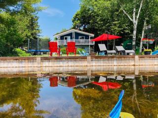 Peaceful Waterfront Cottage on Kawartha Lakes - - 0