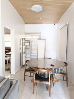 Plush 3-Bedroom Fully Furnished House - Accra - 0