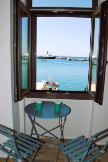 The Stonehouse at the Harbor - 4