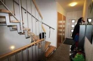 Privat Zimmer inkl eigenem Bad WC TV kostenlosem WiFi auf einer Etage Waschmaschine Trockner gegen Entgelt Nutzbar Bertrandt IBM 4 Minuten Mercedes 8 Minuten Universität Stuttgart 16 Minuten Universität Tübingen 28 Minuten Ein Lidl 140 Meter - Ehningen - 5