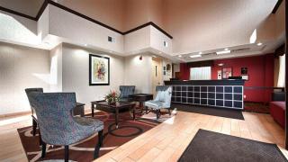 Best Western Dutch Valley Inn - New Philadelphia - 4