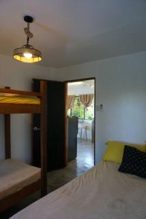 Entire house wFast-Wifi Center AC ,2 bedroom 6pax - General Luna - 6