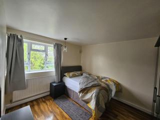 Newly decorated 2 bedroom flat in South East London - Londra - 9
