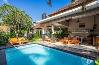 Kupu-Kupu Villa by iBali Management - Canggu - 0