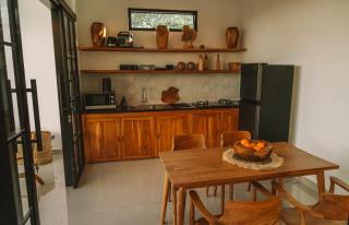 Amazing View - Big Pool and Garden - 2BDR Villa with Private Pool in CANGGU - Kerobokan - 4