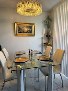 Seashore Retreat - San Diego - 4