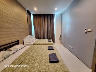 Beachtown Cha-Am Private Poolvilla from beach 2km - 3