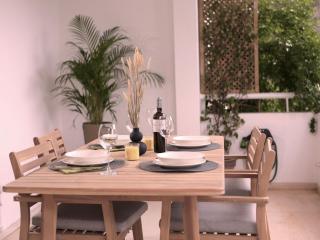 Vouliagmeni Seaside Luxury Home - 2