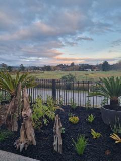Bach22 Rustic Romantic getaway - Te Puna - 7