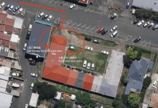 MT Eden home at commercial food street - Auckland - 2