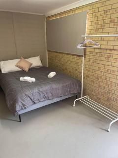 Rockhampton Rest Stop - Rockhampton - 6