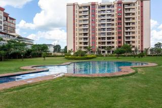 Executive 1Bdr Apt with Gym, pool & City View - Nairobi - 9