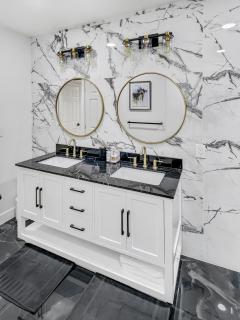 Urban Retreat Cottages at Grand Prix - 7