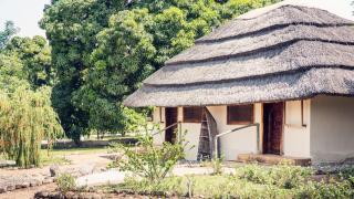 Lake Shore Lodge - 9