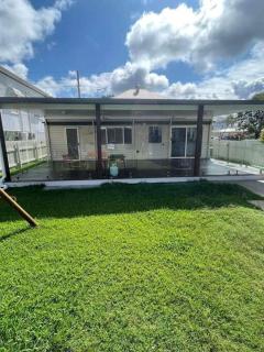 Retreat on Murray - Pool, Playground, Huge Deck! - Rockhampton - 4